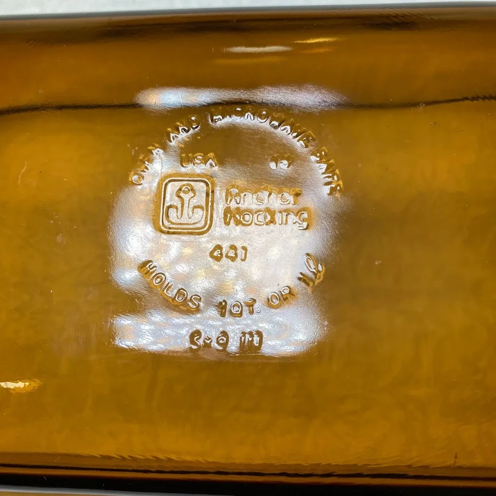 Anchor Hocking 441 Amber Glass Loaf Pan w Woven Basket Cradle 11